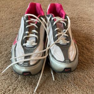Nike women’s Shox. Size 10 (live strong in pink)